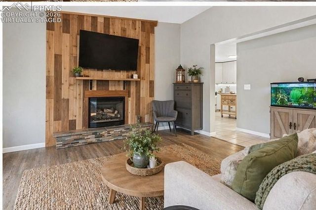 31 Wallace Drive, Florissant, CO 80816
