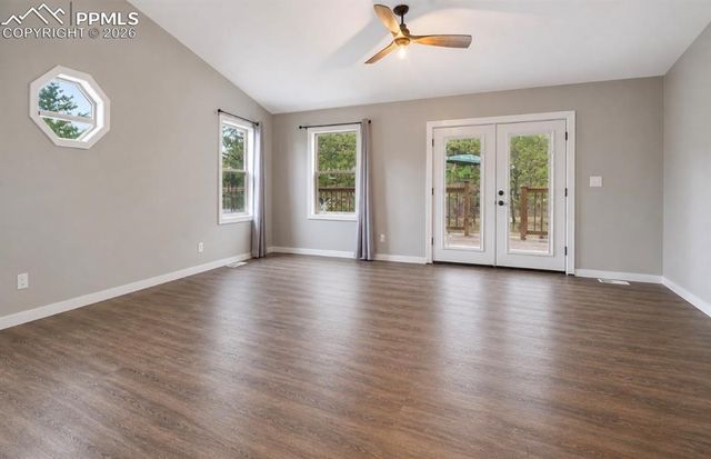 31 Wallace Drive, Florissant, CO 80816