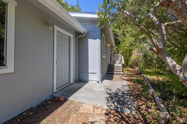 43300 Little River Airport Rd #27, Little River, CA 95456