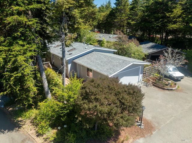 43300 Little River Airport Rd #27, Little River, CA 95456