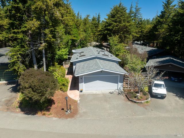 43300 Little River Airport Rd #27, Little River, CA 95456