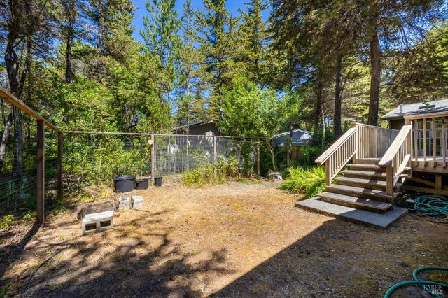 43300 Little River Airport Rd #27, Little River, CA 95456