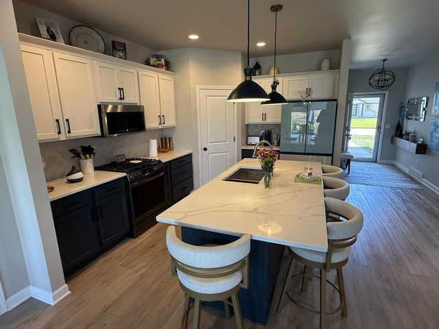 2832 Granite COURT, Sheboygan, WI 53081