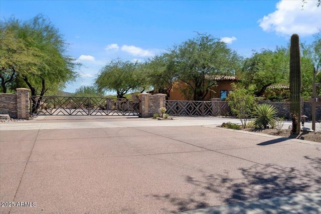 4037 N PINNACLE HILLS Circle, Mesa, AZ 85207