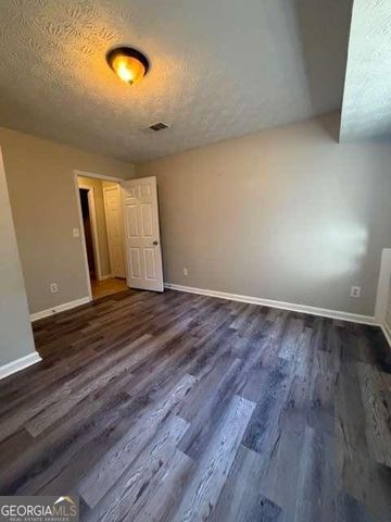 8719 Post Oak Drive, Winston, GA 30187
