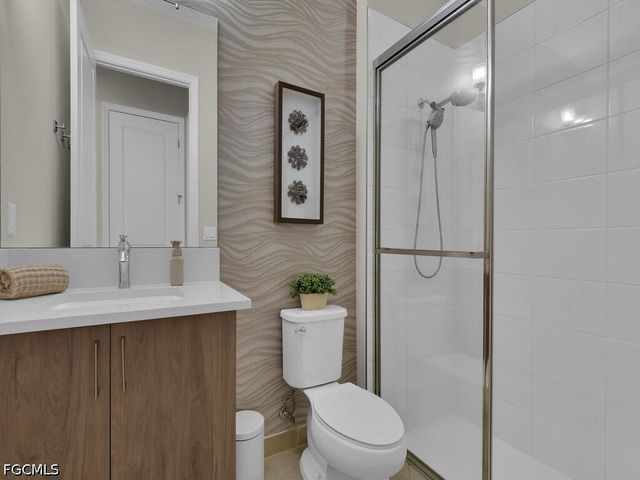 20322 Fair Oak LN, Estero, FL 33928