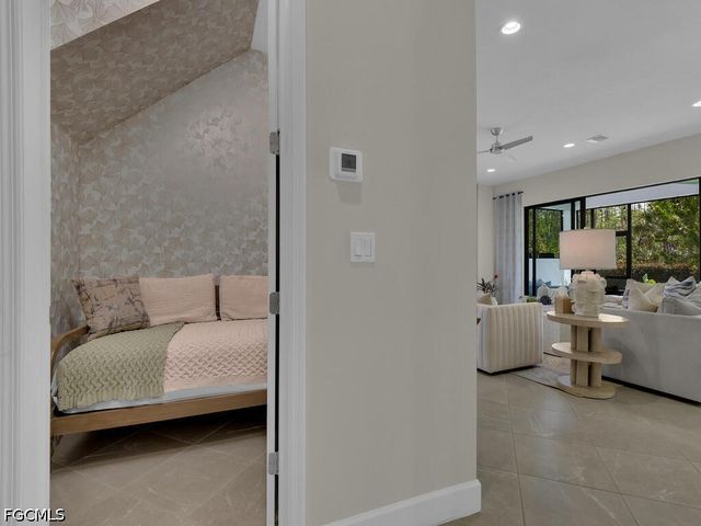 20322 Fair Oak LN, Estero, FL 33928