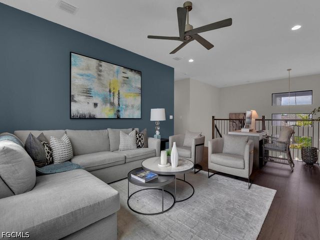 20322 Fair Oak LN, Estero, FL 33928