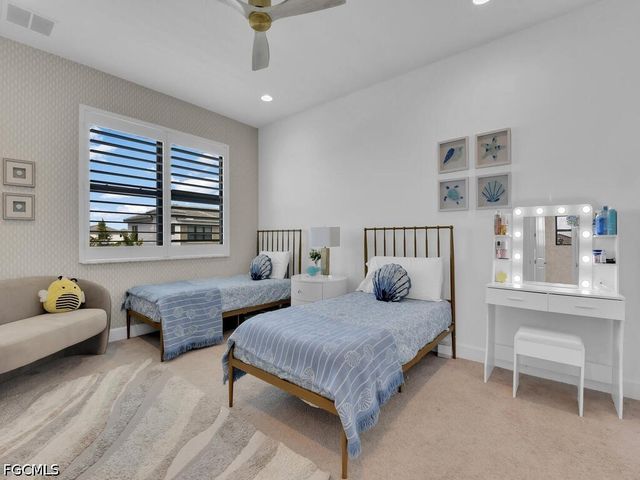 20322 Fair Oak LN, Estero, FL 33928