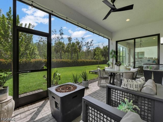 20322 Fair Oak LN, Estero, FL 33928