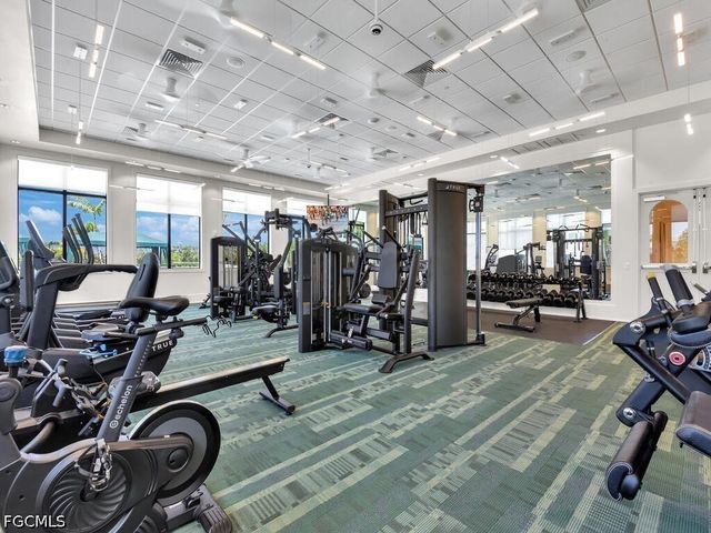 20322 Fair Oak LN, Estero, FL 33928