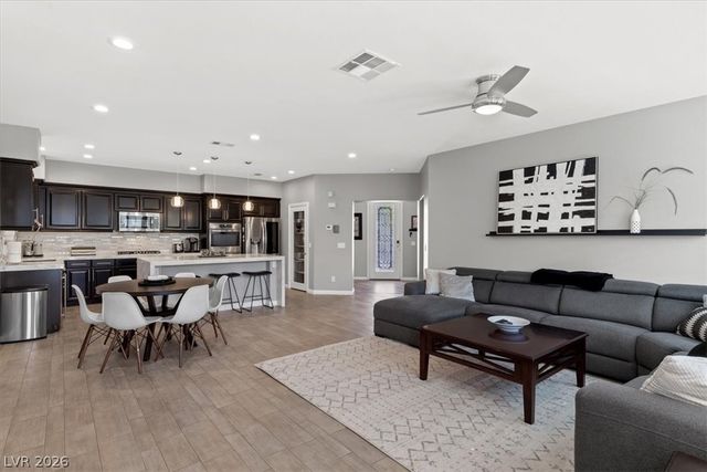 11745 Cashmere Mist Avenue, Las Vegas, NV 89138
