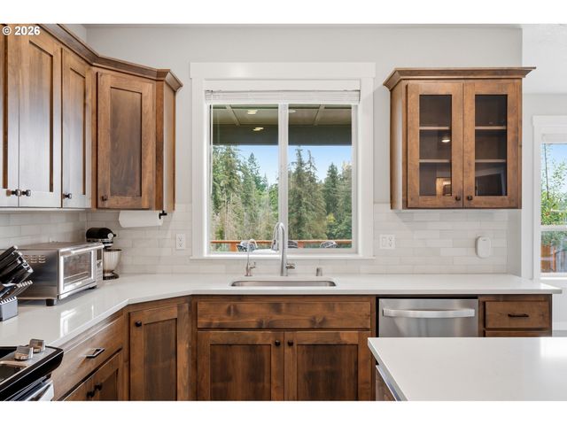 2523 S WHITE SALMON Dr, Ridgefield, WA 98642