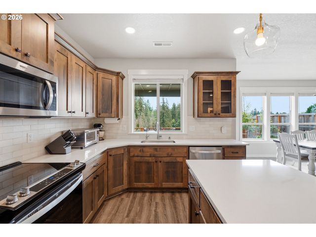 2523 S WHITE SALMON Dr, Ridgefield, WA 98642