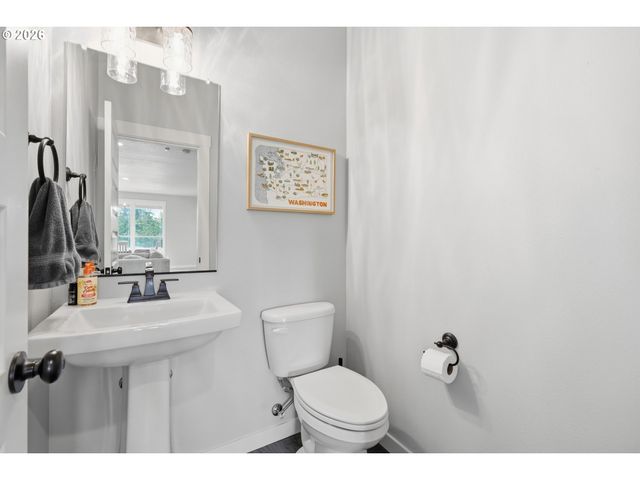 2523 S WHITE SALMON Dr, Ridgefield, WA 98642