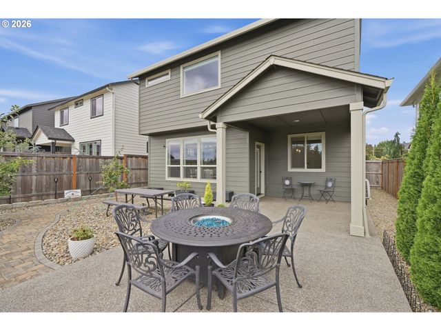 2523 S WHITE SALMON Dr, Ridgefield, WA 98642