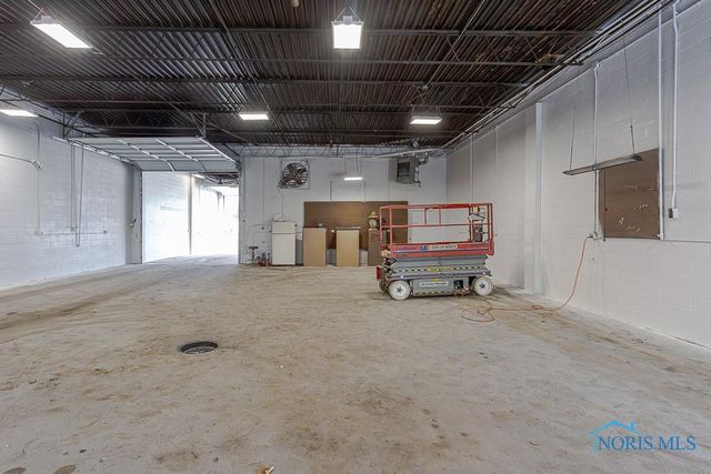 3406 Silica Road, Sylvania, OH 43560