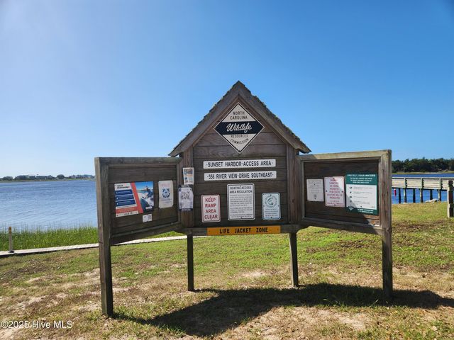 644 Harbor Drive SE, Bolivia, NC 28422