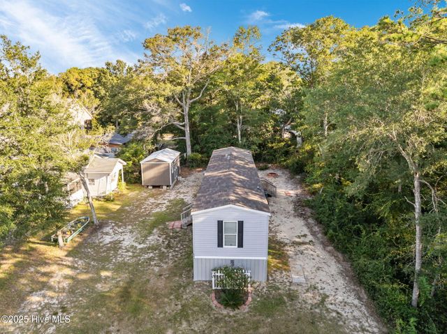 644 Harbor Drive SE, Bolivia, NC 28422