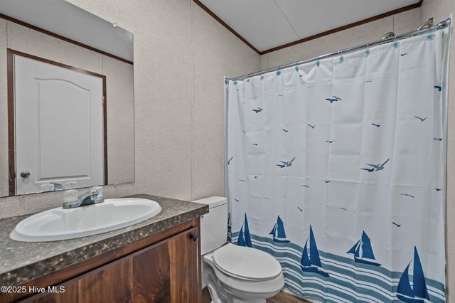 644 Harbor Drive SE, Bolivia, NC 28422