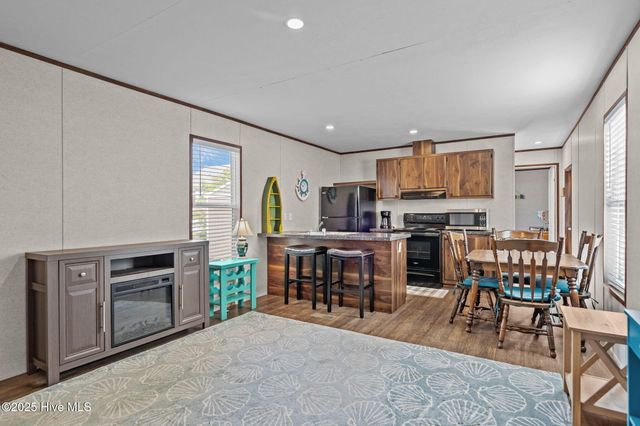 644 Harbor Drive SE, Bolivia, NC 28422