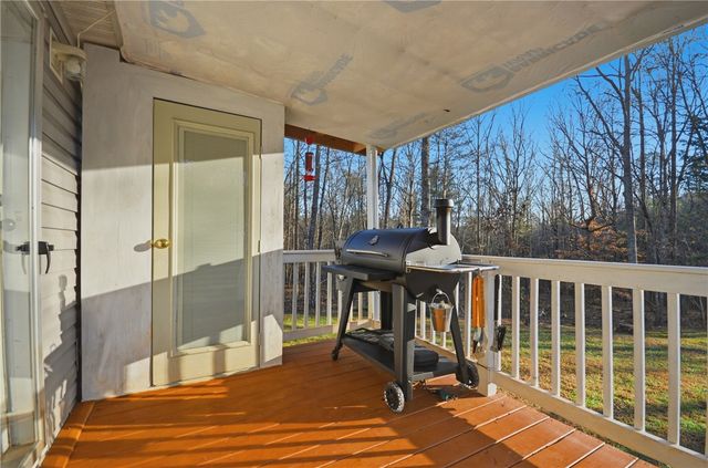 209 City Lake Drive, Pickens, SC 29671