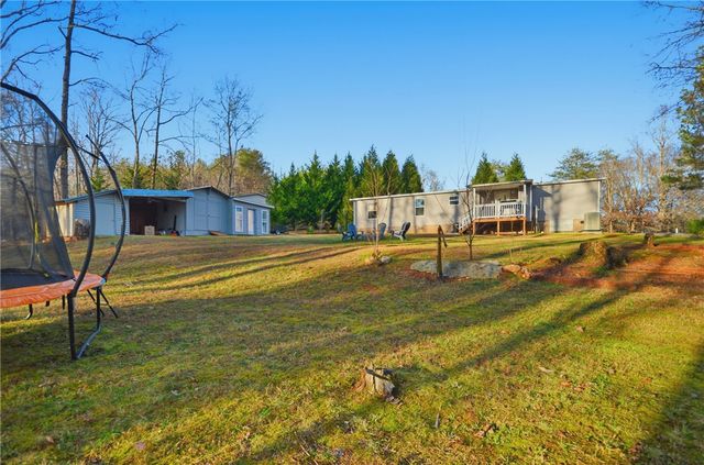 209 City Lake Drive, Pickens, SC 29671