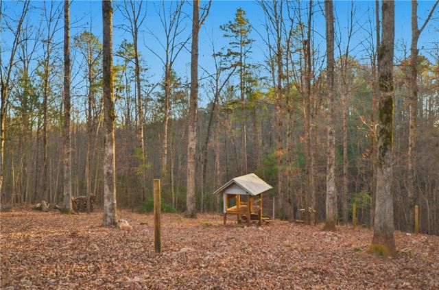 209 City Lake Drive, Pickens, SC 29671