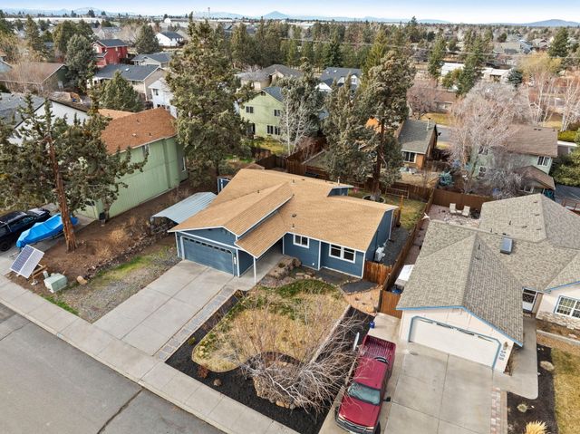 1916 NE Monroe Avenue, Bend, OR 97701