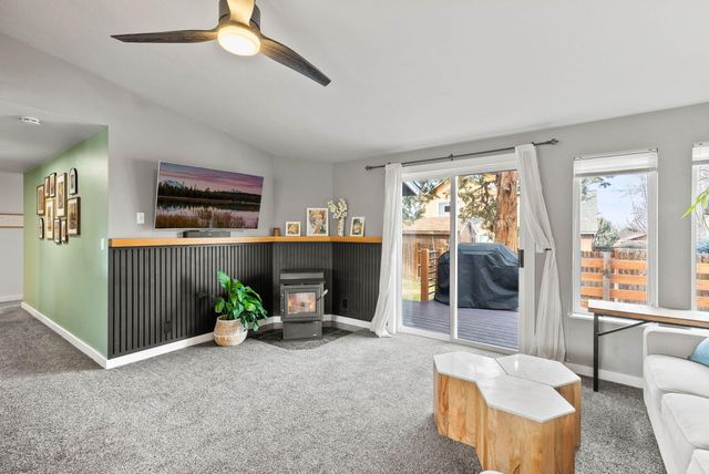 1916 NE Monroe Avenue, Bend, OR 97701