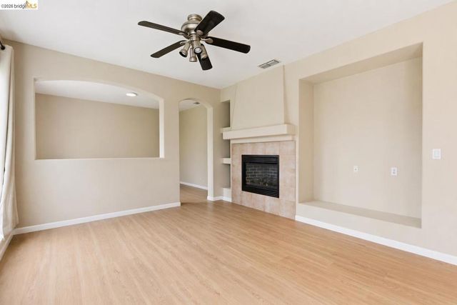 2415 Crystal Way, Antioch, CA 94531