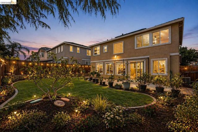 2415 Crystal Way, Antioch, CA 94531