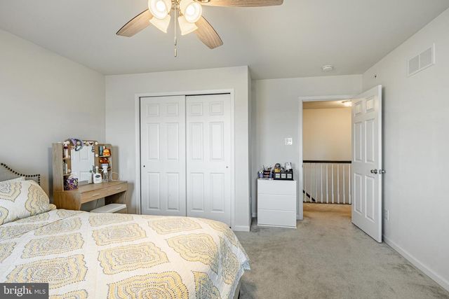 25 N TOMPKINS SQ, Downingtown, PA 19335