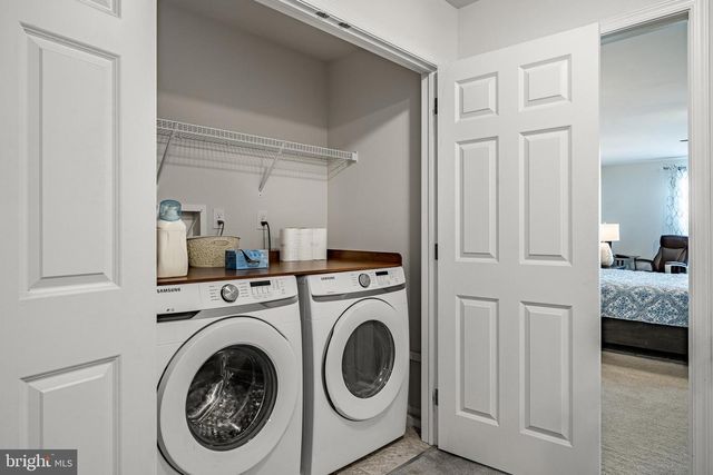 25 N TOMPKINS SQ, Downingtown, PA 19335