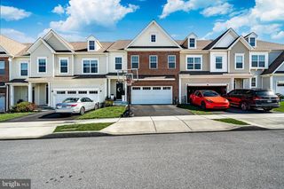 25 N TOMPKINS SQ, Downingtown, PA 19335