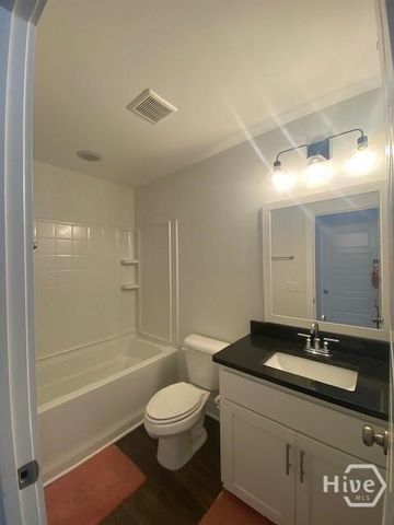 116 Whitaker Way N, Richmond Hill, GA 31324