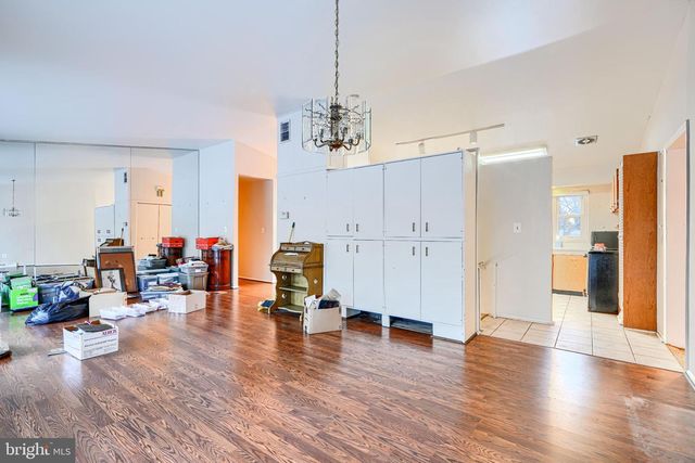 3204 TIMBERFIELD LN, Pikesville, MD 21208