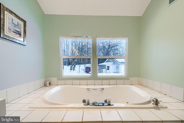 3204 TIMBERFIELD LN, Pikesville, MD 21208