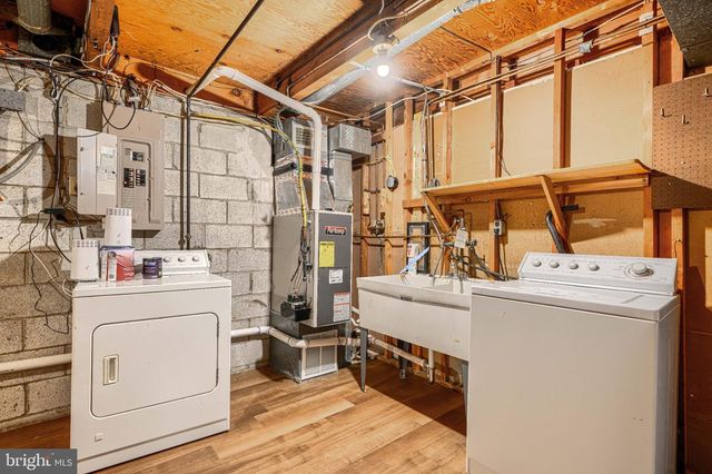 3204 TIMBERFIELD LN, Pikesville, MD 21208