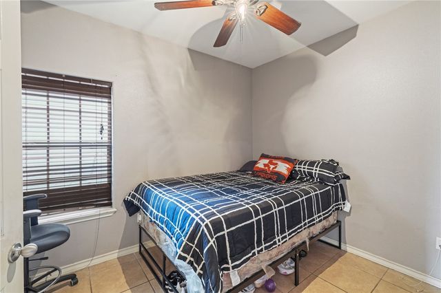 2913 Dante Dr, Corpus Christi, TX 78415