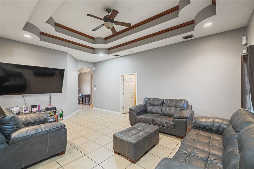 2913 Dante Dr, Corpus Christi, TX 78415 — photo 3