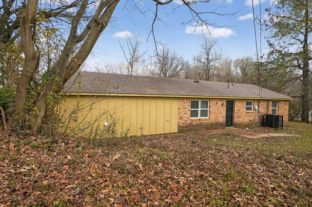 2601 ST ELMO AVE, Memphis, TN 38127