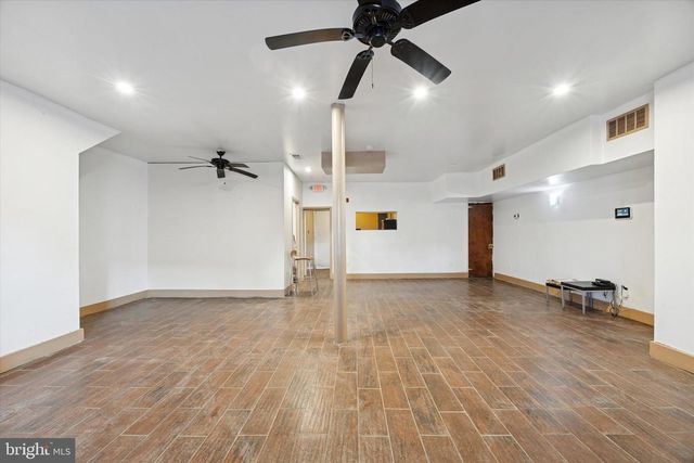 2045 W TORONTO ST, Philadelphia, PA 19132