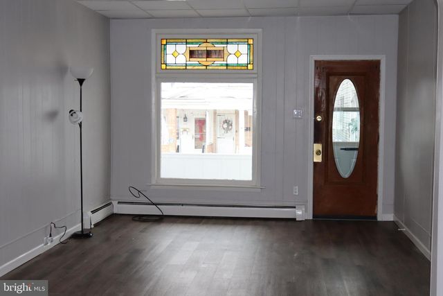 319 N COLUMBIA ST, Tamaqua, PA 18252