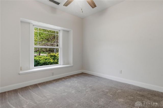 1962 E Spring Valley Pike, Washington Twp, OH 45458