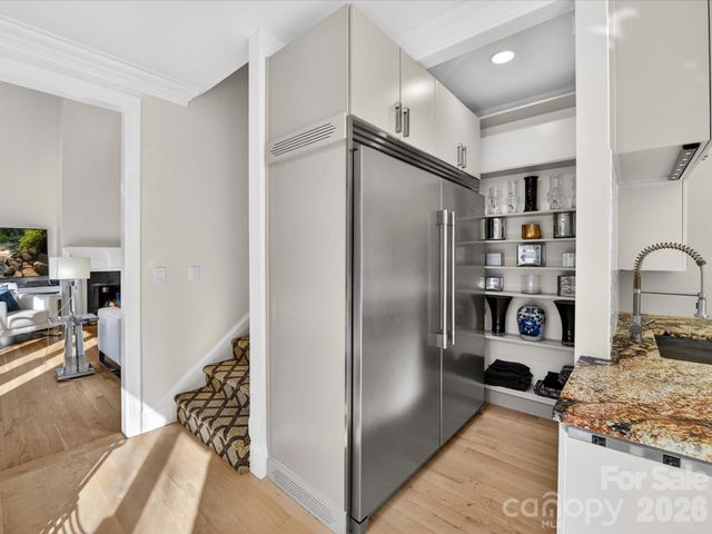 2723 Providence Pine Lane, Charlotte, NC 28270