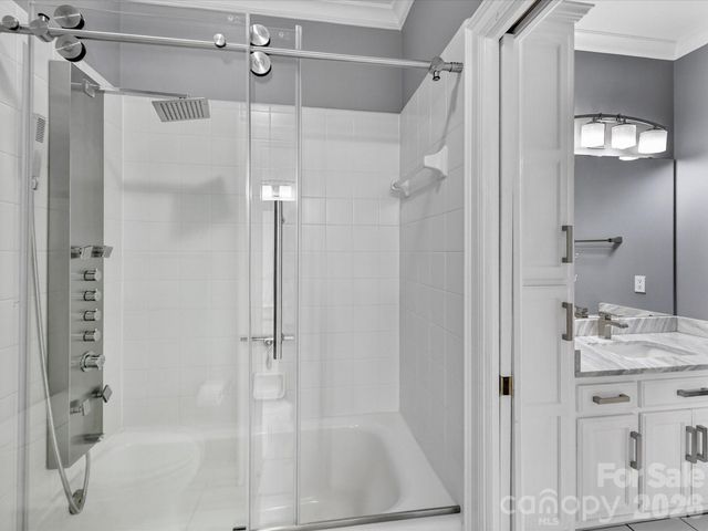 2723 Providence Pine Lane, Charlotte, NC 28270