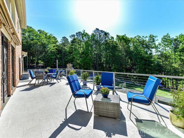 2723 Providence Pine Lane, Charlotte, NC 28270