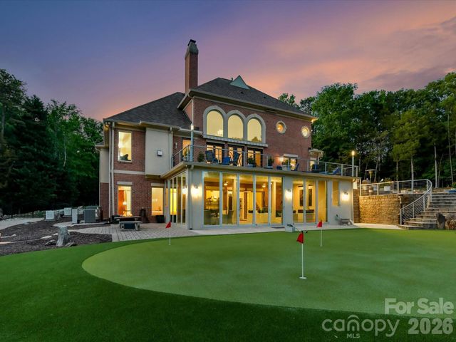 2723 Providence Pine Lane, Charlotte, NC 28270