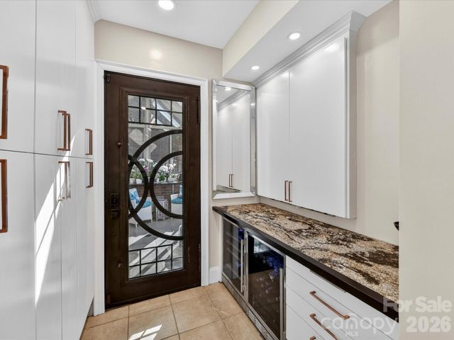 2723 Providence Pine Lane, Charlotte, NC 28270